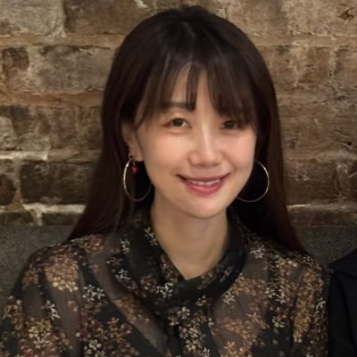 Lilian Weng 头像